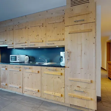 Апартаменты Les Mayens Mb 001 - Luxury 8 Pers Вейзона